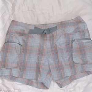 Columbia Shorts Size Small!